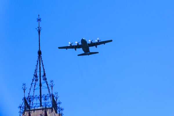 今年（2024年）是加拿大空軍（RCAF）成立百年，國慶日的「空中列隊」（Parade in the Sky）表演是20年來規模最大的。（任僑生／大紀元）
